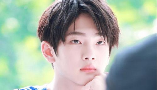 娱乐吃瓜酱喝水哥是谁